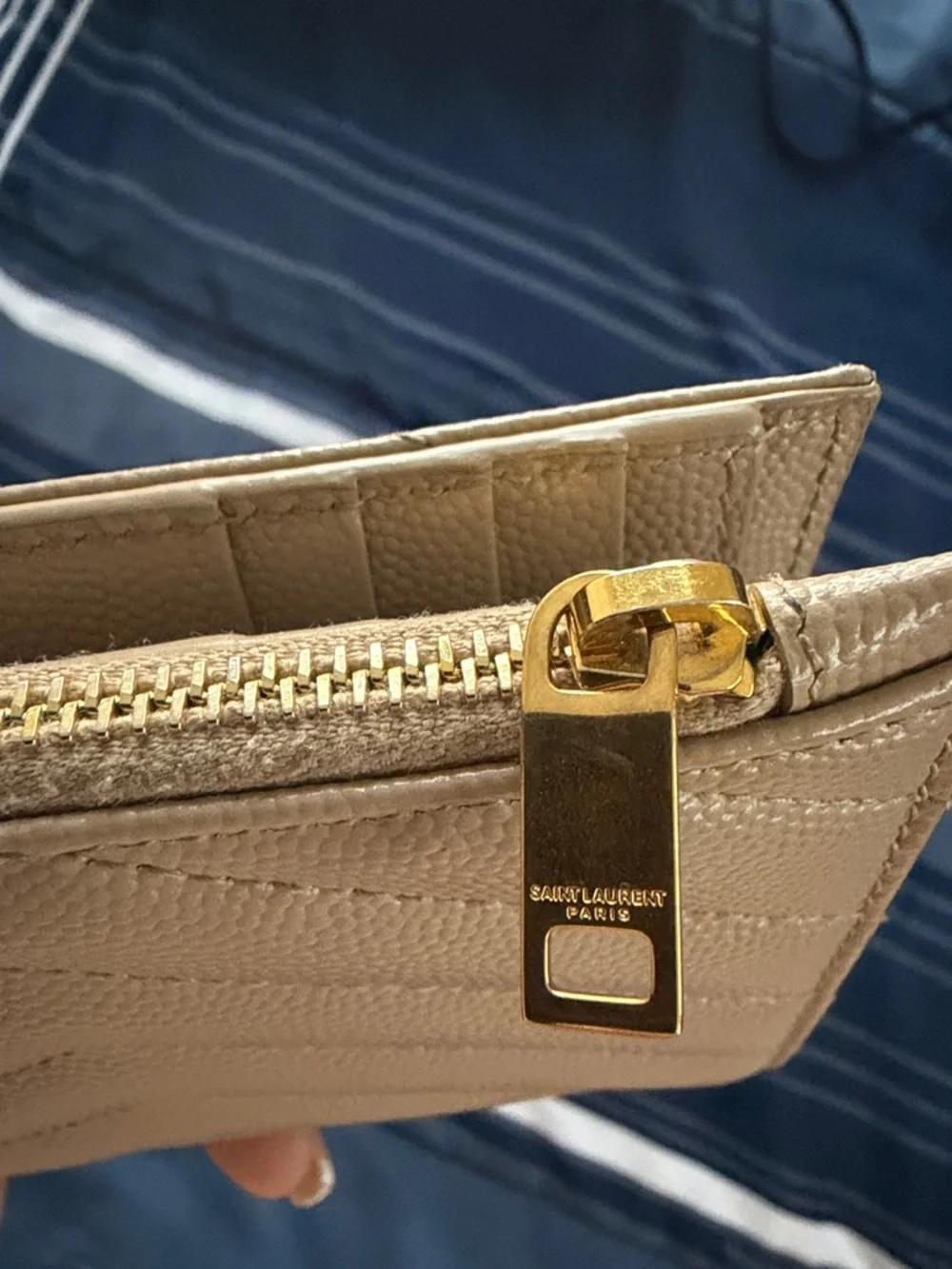 YSL Beige Quilted Wallet - Picture 7 of 8